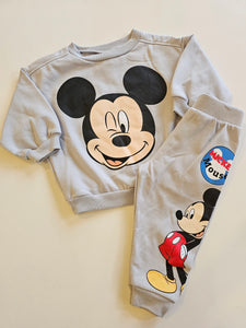 Conjunto Mickey Gris bebe