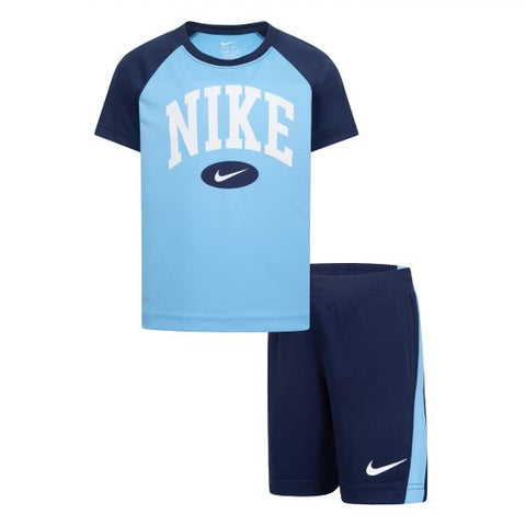 Conjunto Nike DriFit Celeste