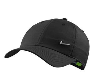 Kepi Nike Negro Logo